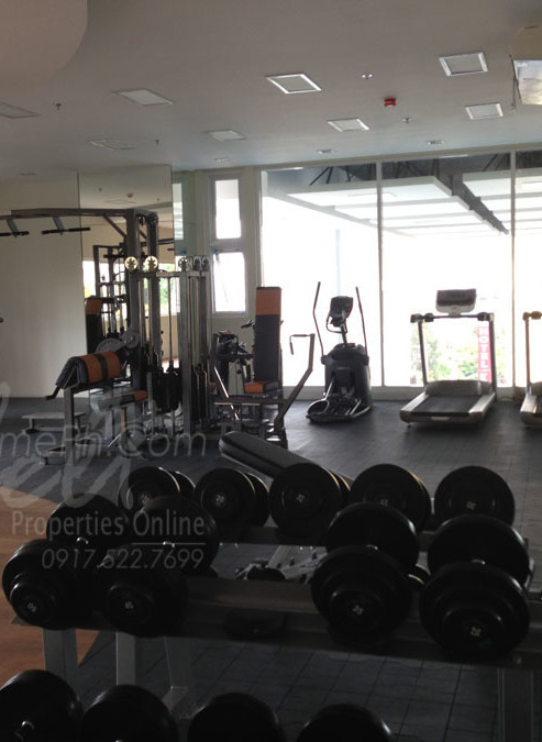 University Tower Malate for Rent 5G